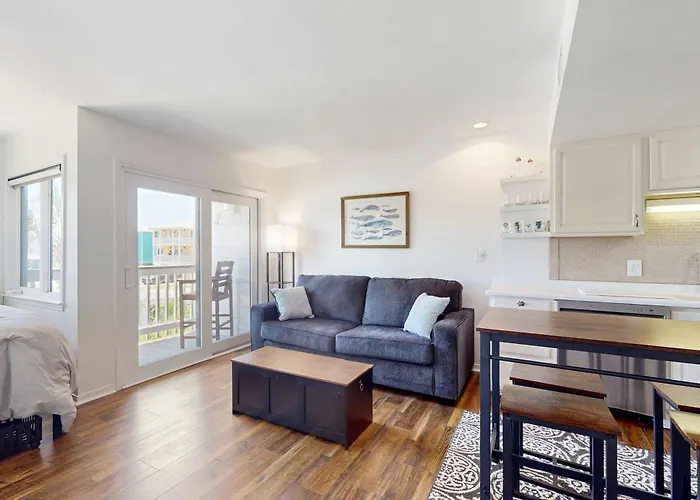 Apartment Pool View With Onsite Sauna Access Hot Tub And Gym *